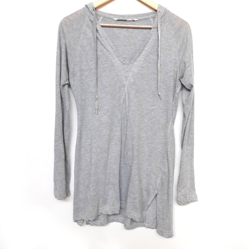 ATHLETA V-Neck Hooded Light Weight Pullover Hoodie